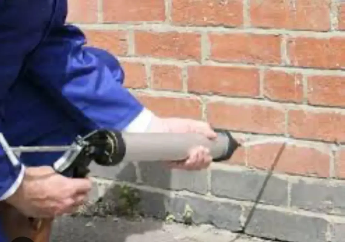 GOLDCREST ROOFING AND BUILDING LTD