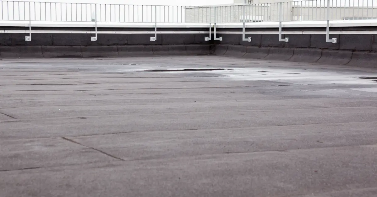 Flat Roof vs Pitched Roof: The Ultimate Guide for Lewisham Homes 3 Flat Roof