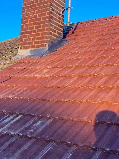 GOLDCREST ROOFING AND BUILDING LTD